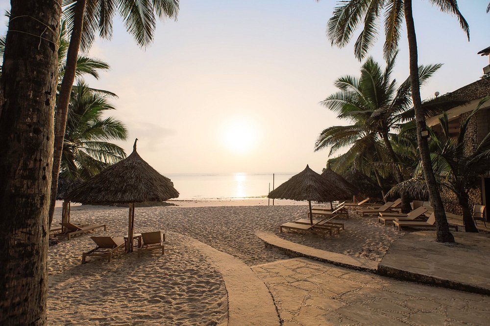 Diani beach excursions