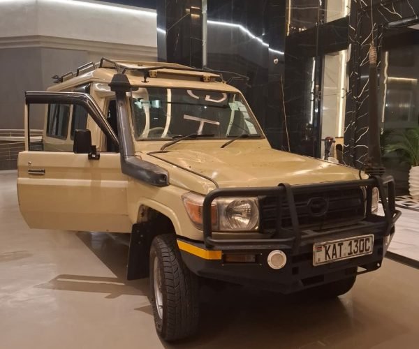 Kenya safari vehicles ANNEST KENYA SAFARIS