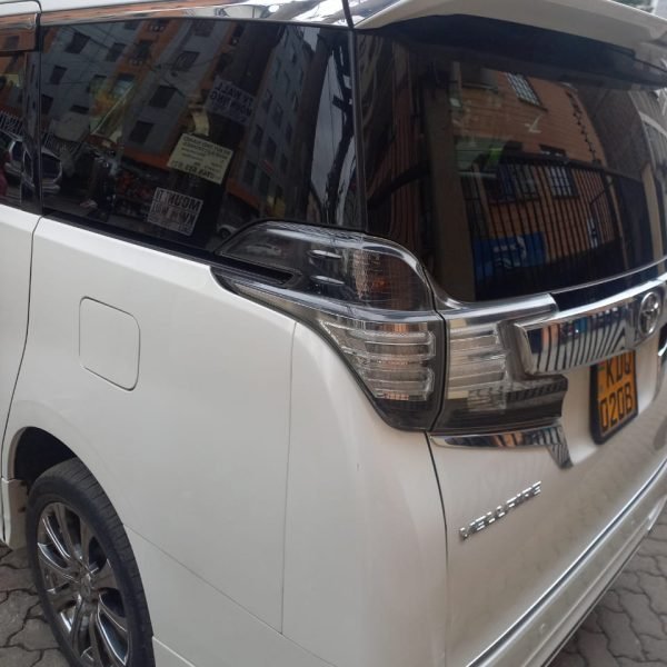 AIRPORT AND HOTEL TRANSFERS ANNEST KENYA SAFARIS