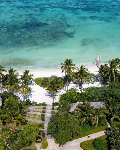 SAFARI AND BEACH HOLIDAYS